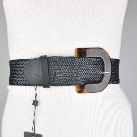 BCBGMaxAzria Accessories - BCBG WAIST BELT BLACK WOVEN FAUX MARBLE BUCKLE OS